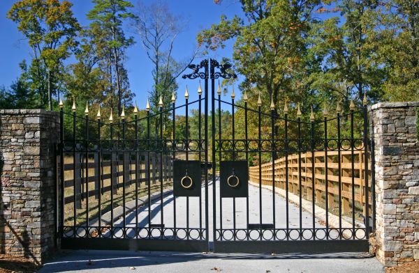 Shreveport Driveway Gate Service